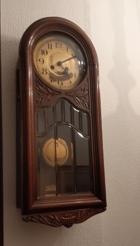 Vecchio orologio pendolo da - orologio, a